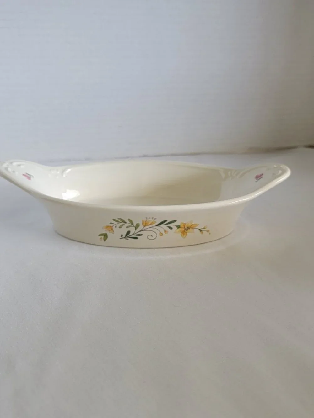 Pfaltzgraff Meadow Lane Oval Au Gratin Casserole